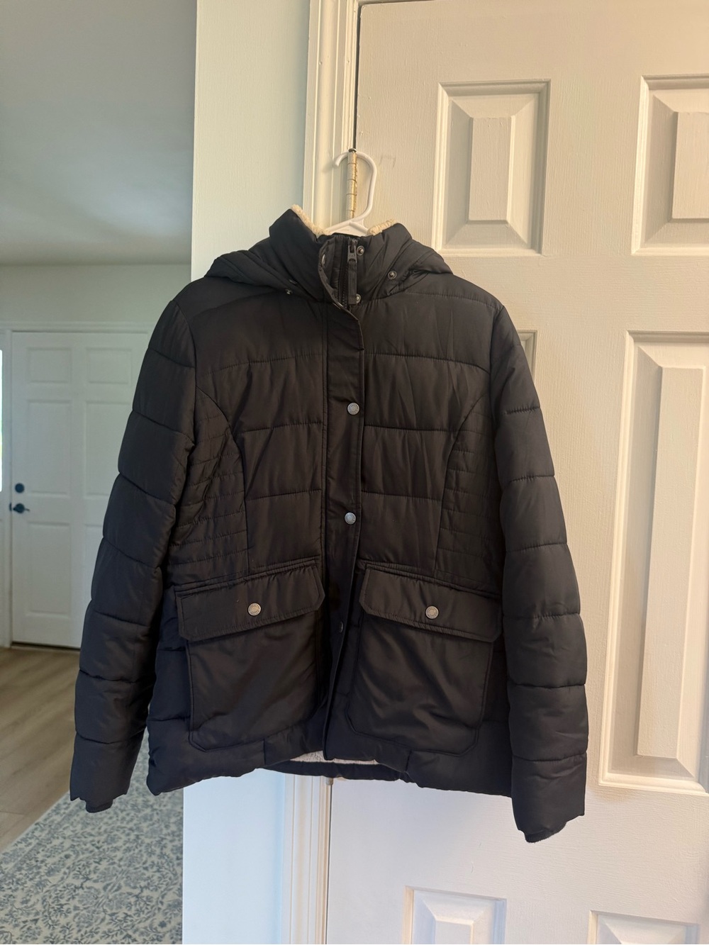 Abercrombie & Fitch Black Quilted Hooded Puffer Coat